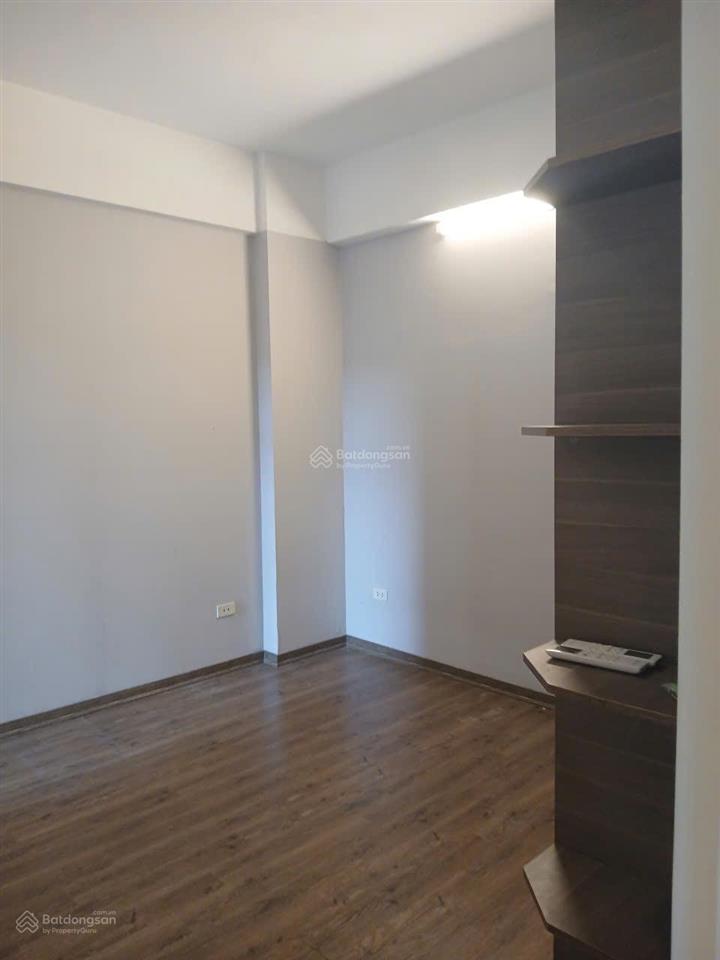 Bán căn hộ tđc hoàng cầuct3căn gócchính chủ 2 phòng ngủ+1wc