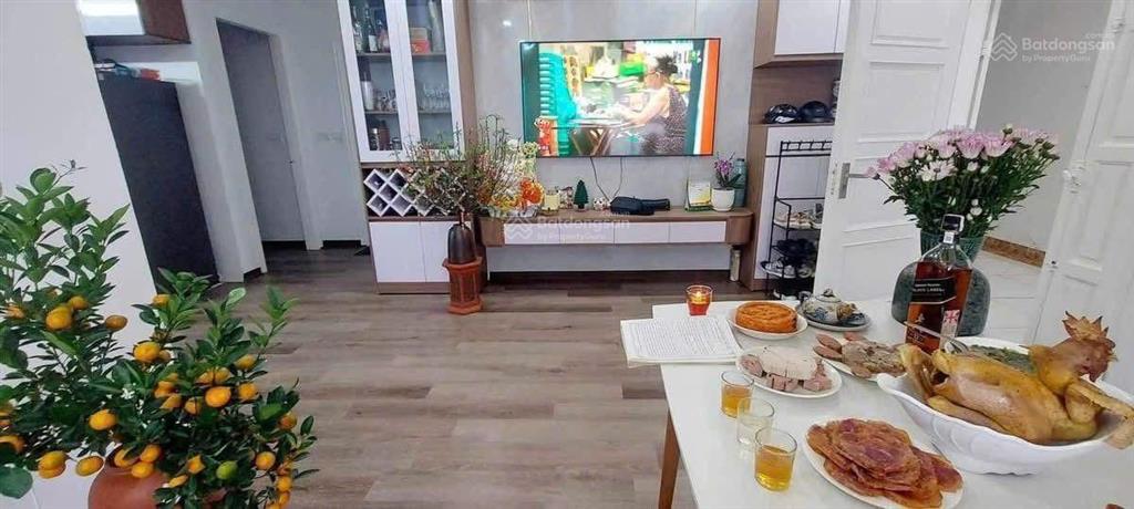 Chính chủ bán căn góc tầng trung tứ hiệp plaza , tứ hiệp , yên sở ,hn