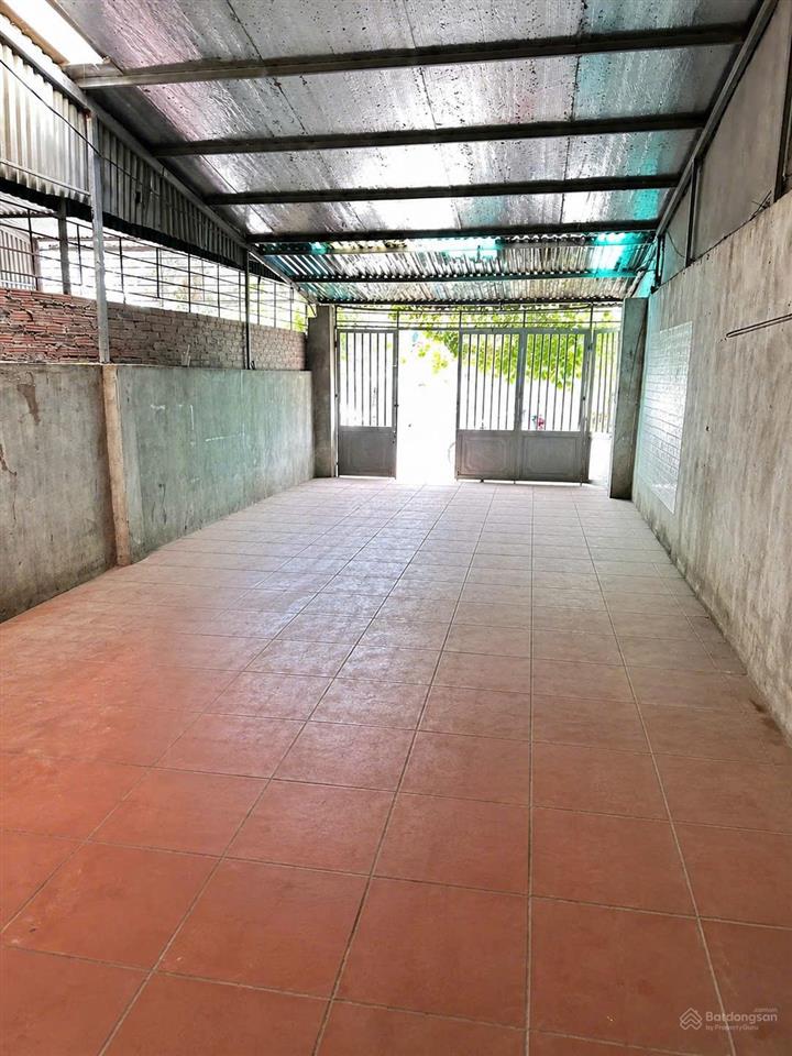 Chính chủ bán nhà cấp 4 khu phân lô quân đội tập thể trường 500 minh quyết khai quang 105m2 1,65tỷ