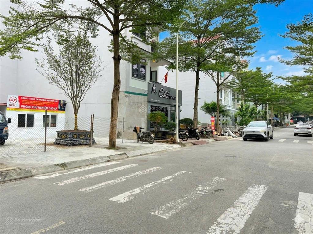 Bán gấp lô đất kinh doanh đỉnh  băng 2 phan chu chinh sát chung cư an phú dt100m mt5m 5,2 tỷ sđcc
