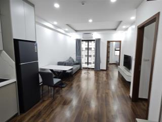Cho thuê căn 2pn tầng trung đẹp full nội thất chỉ việc xách vali vào ở