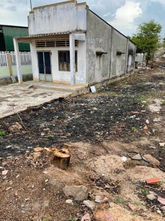 Bán đất mặt tiền đường hoàng diệu, diện tích 714,9 m² (thổ cư 120m²) khu vực đông dân cư.