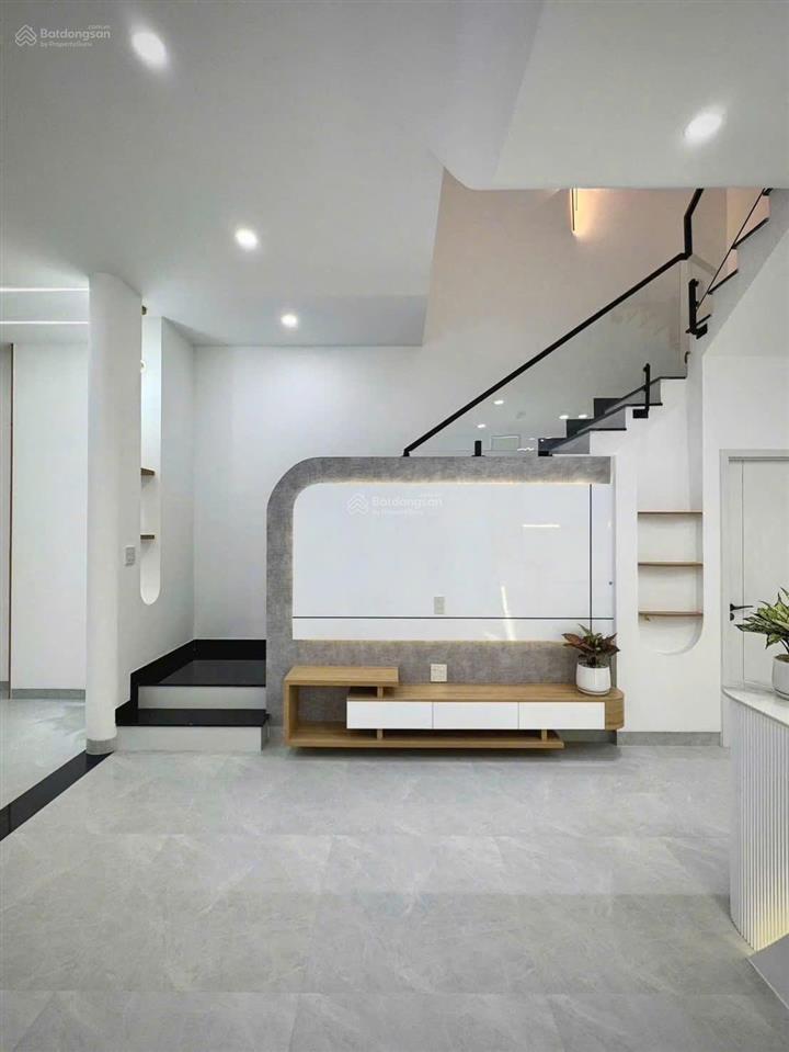 Bán nhà tại trung tâm thủ dầu một chưa đến 3 tỷ