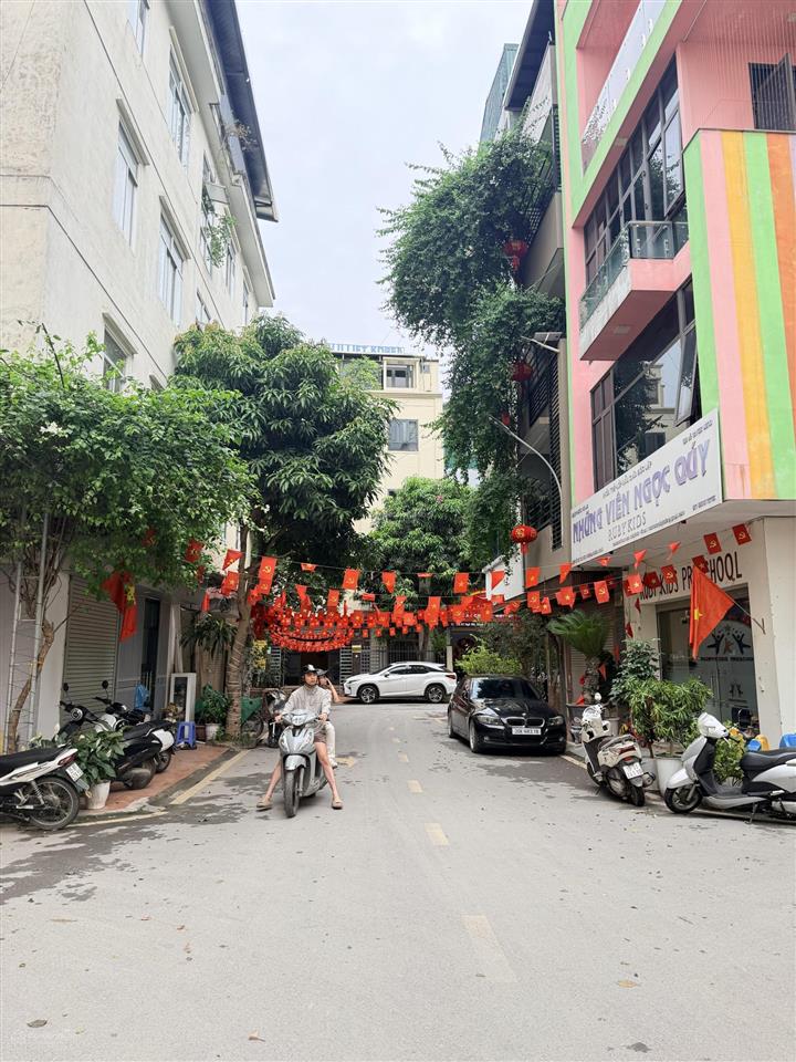 Giảm 1 tỷ cần bán nhà đẹp mỗ lao, hà đông, 50m² 4 tầng mt 5m, 3 ô tô tránh