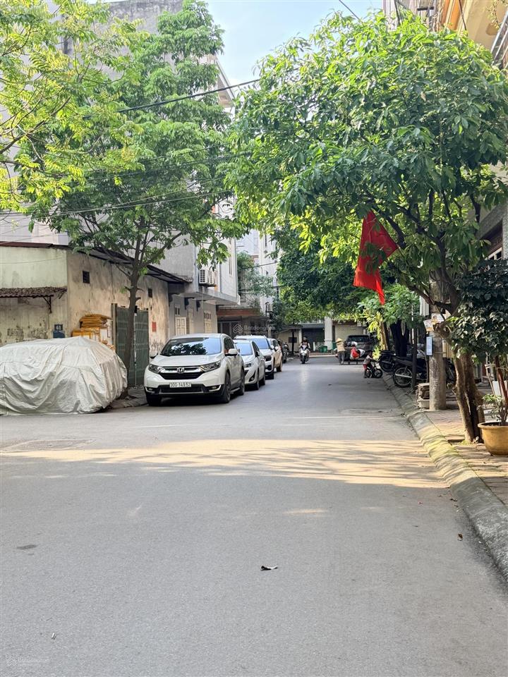 Bán nhà c4 phân lô chiến thắng hà đông, 48m² mặt tiền quyền lực 6,6m, ô tô tránh đỗ, kinh doanh