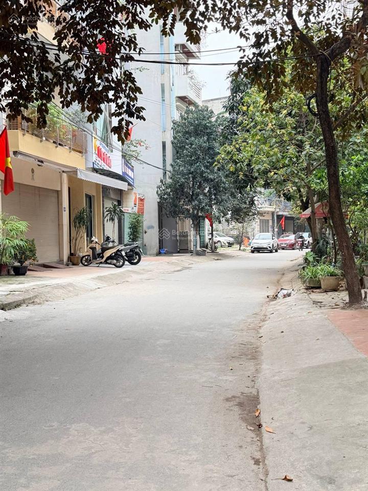 Cần bán nhà nguyễn văn lộc, mộ lao 50m2 5 tầng đường 3 ô tô tránh, kinh doanh