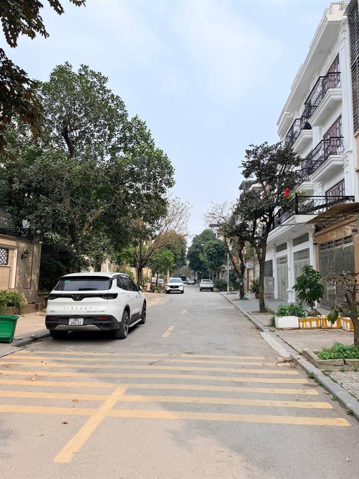 Bán liền kề kđt văn phú hà đông, 90m² 5 tầng hoàn thiện, đối diện khu biệt thự