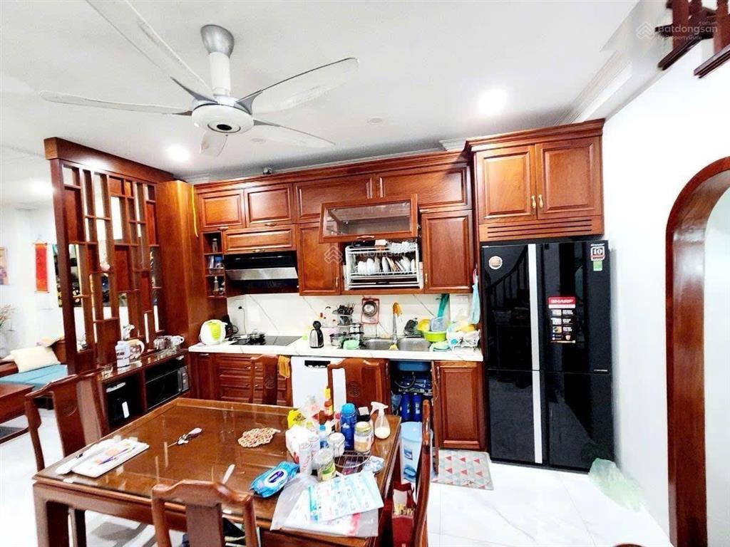 Cần bán liền kề kđt văn phú hà đông, 78m² 5 tầng, chủ tâm huyết nội thất đẹp