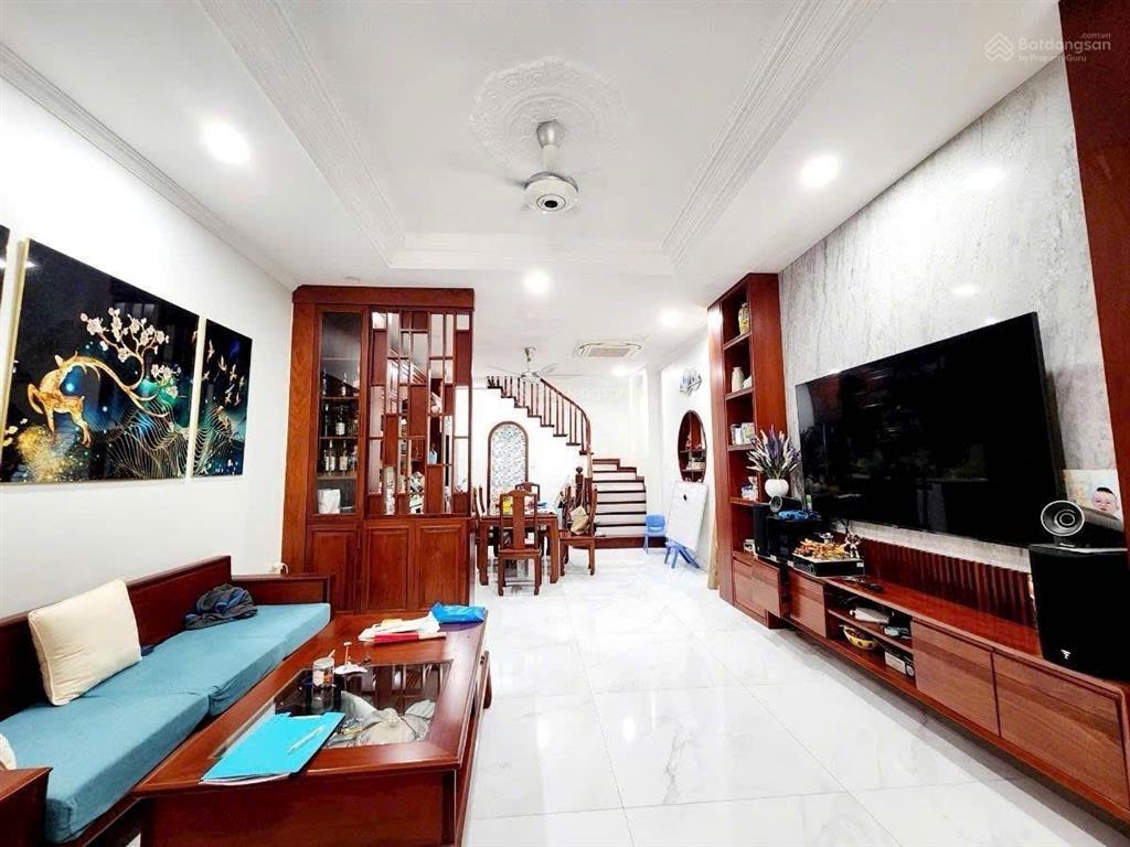 Cần bán liền kề kđt văn phú hà đông, 78m² 5 tầng, chủ tâm huyết nội thất đẹp