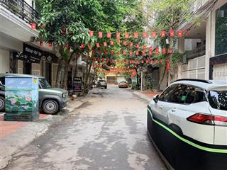 Bán nhà đẹp kđt xa la, hà đông 45m² 5 tầng, dân xây chắc chắn
