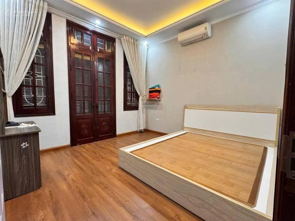 Nhà mặt phố văn quán, hà đông 45m² 4 tầng mt 4,2m, ô tô tránh đỗ, kinh doanh sầm uất