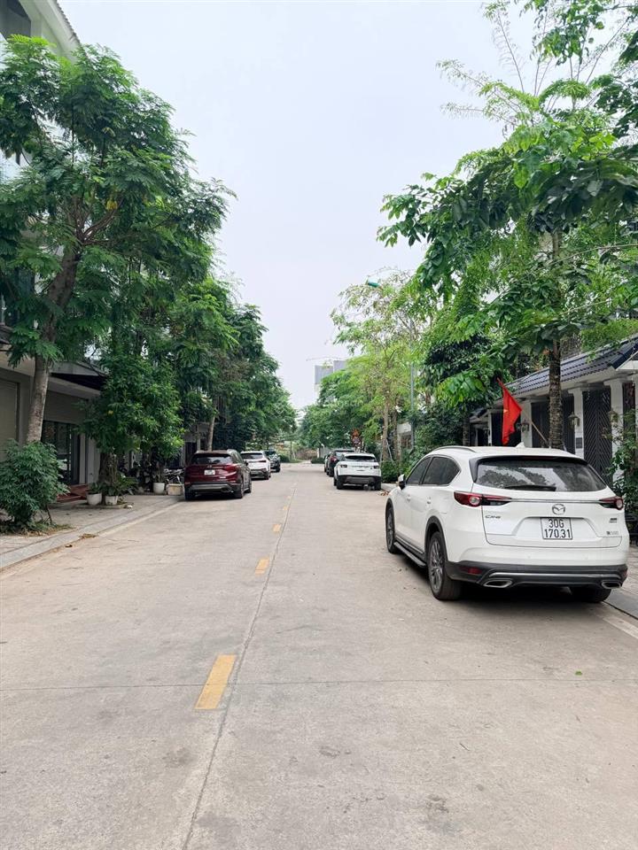 Giảm 1,5 tỷ cần bán nhà kđt geleximco, hà đông 114m² 4,5 tầng mt 6m, hoàn thiện đẹp