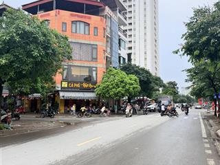 Giảm 2 tỷ bán nhà trung tâm hà đông 50m² sát phố hoàng công, kinh doanh sầm uất