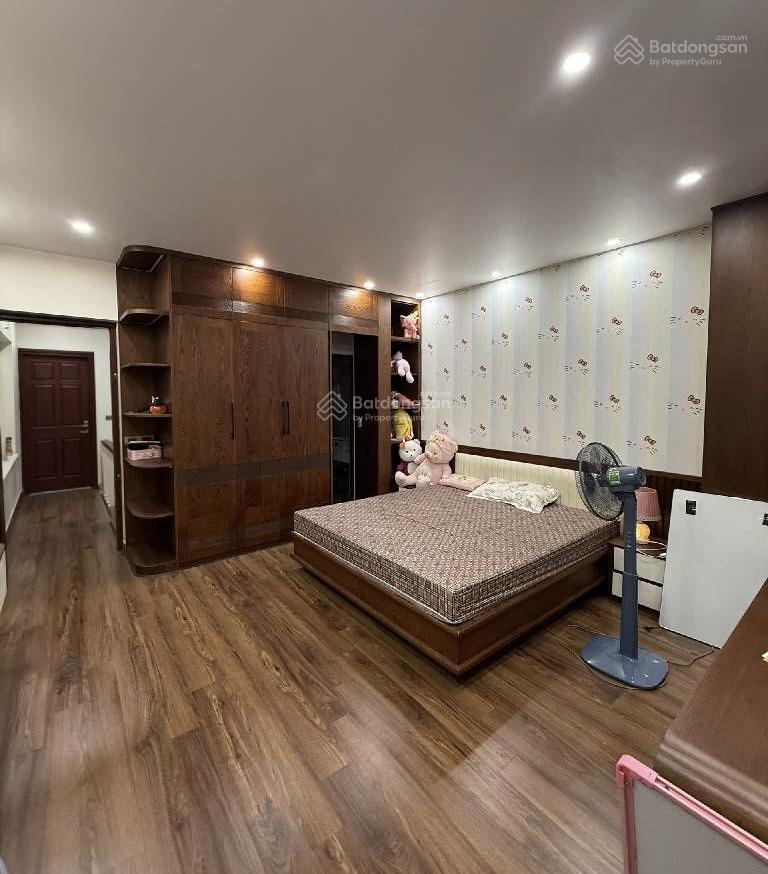 Giảm 2 tỷ bán nhà mỗ lao, hà đông 50m² 5 tầng mt 5m, đường rộng 12m