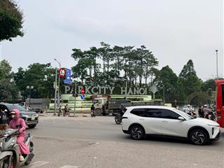 Giảm 1 tỷ bán nhà la khê, hà đông 50m² 6 tầng đẹp, sát park city.