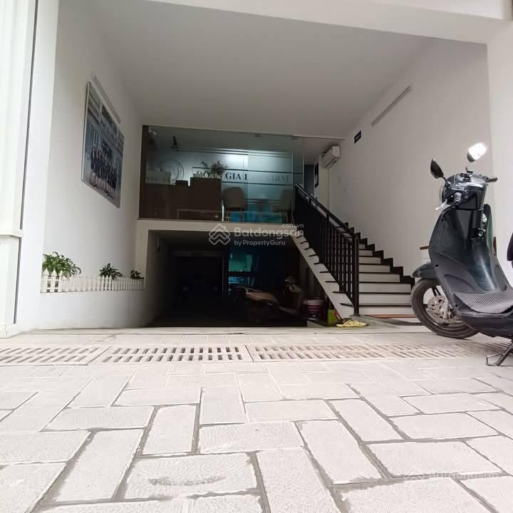 Bán tòa văn phòng vạn phúc, hà đông 75m² 6 tầng thang máy, kinh doanh