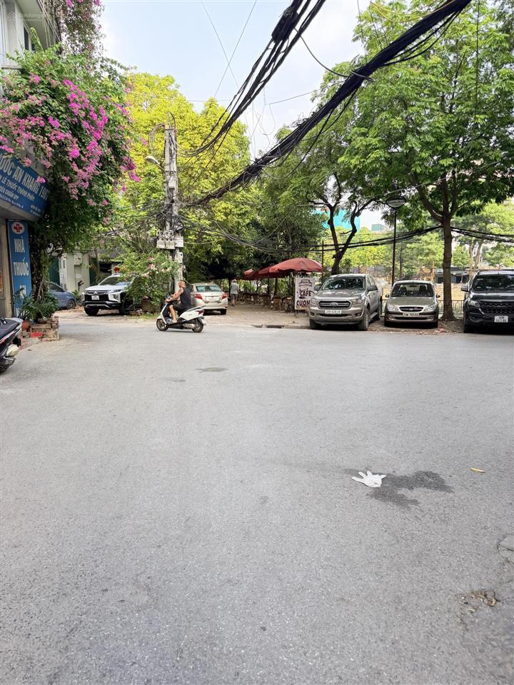 Bán nhà mặt phố văn quán, hà đông 45m², ô tô tránh đỗ, kinh doanh sầm uất