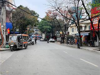 Bán nhà văn la, hà đông 50m² 5 tầng mặt tiền 5,4m, ô tô tránh đỗ, kinh doanh
