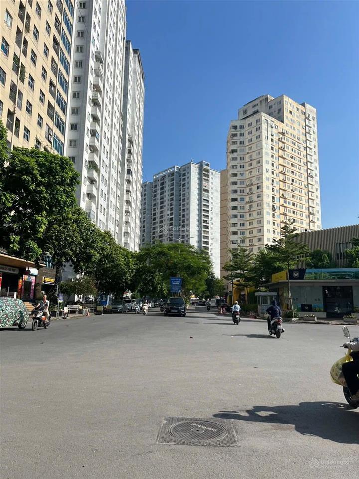 Bán nhà 45m² 5 tầng văn khê, hà đông, ô tô tránh đỗ, kinh doanh