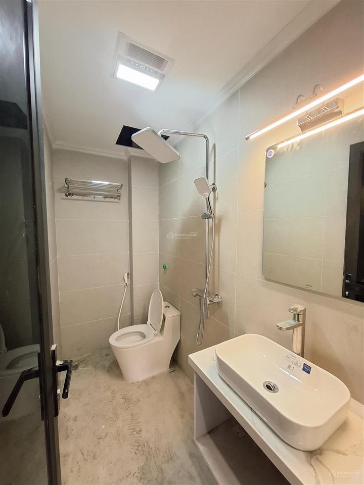 Bán nhà mỗ lao, hà đông 40m² 6 tầng thang máy, ô tô tránh đỗ, kinh doanh sầm uất 12,8 tỷ.