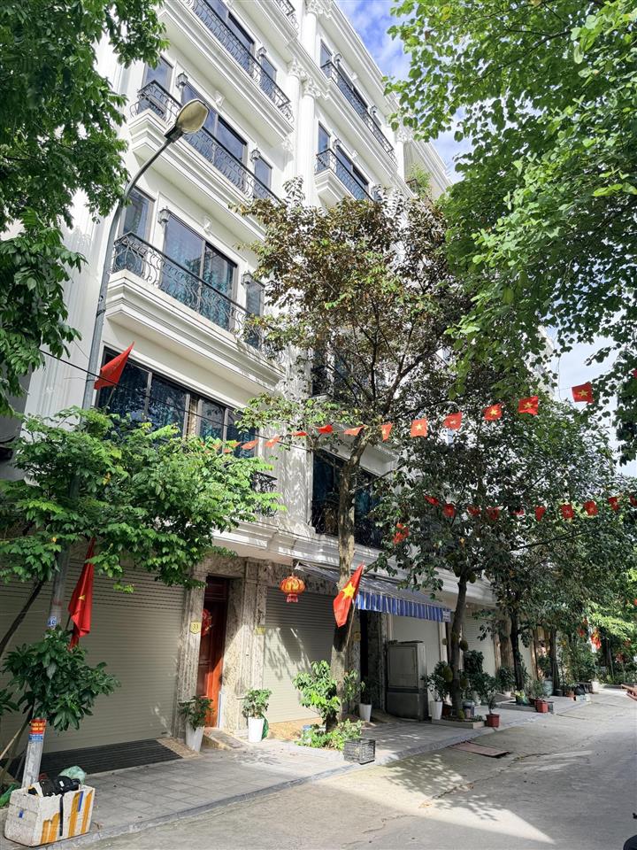 Bán nhà văn phú, hà đông 50m2 5 tầng mặt tiền 5,36m, ô tô tránh đỗ, kinh doanh 16 tỷ