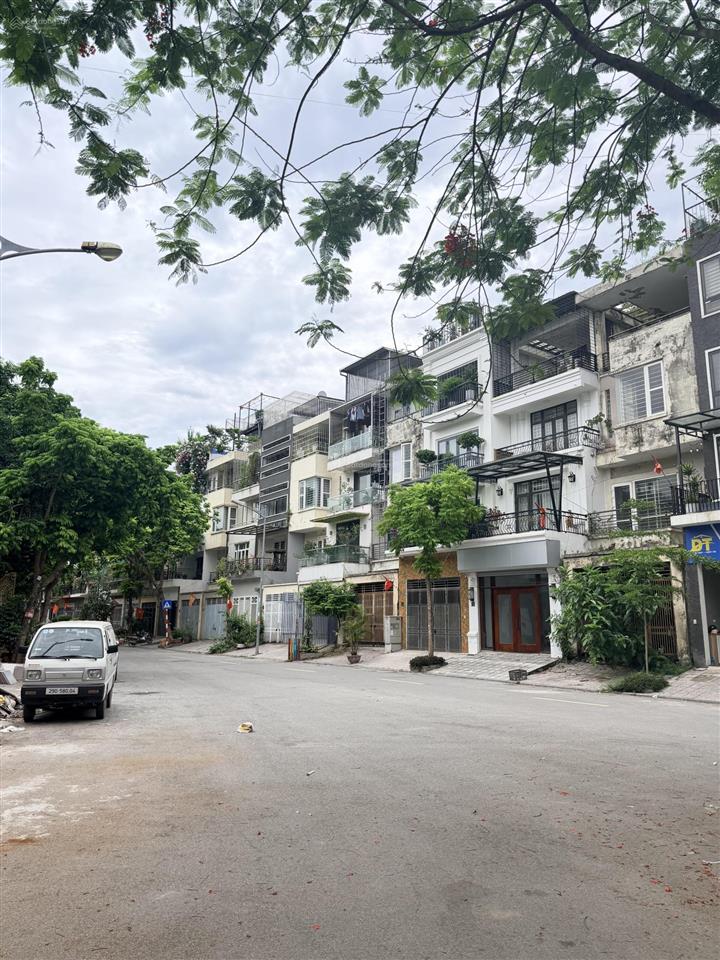 Bán nhà văn phú, hà đông 90m² 5 tầng hoàn thiện đẹp, đối diện khu biệt thự
