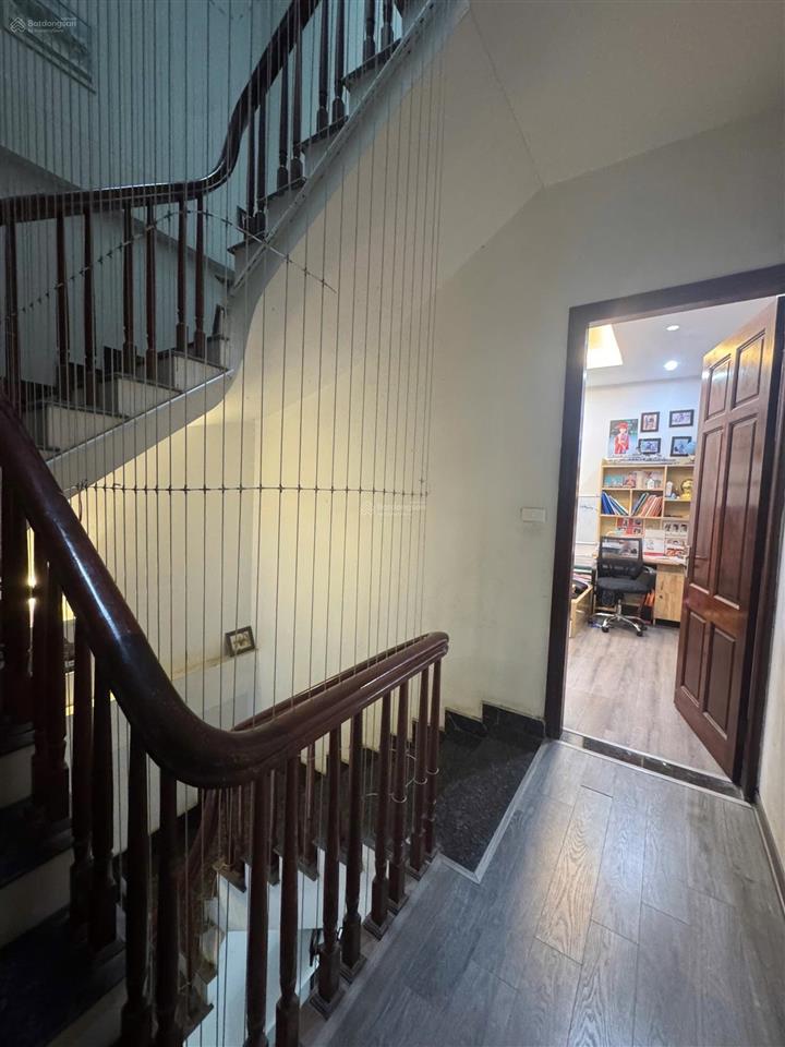 Bán nhà văn khê, hà đông 50m2 mặt tiền 5m, 3 ô tô tránh đỗ, giá cực tốt 15,5 tỷ