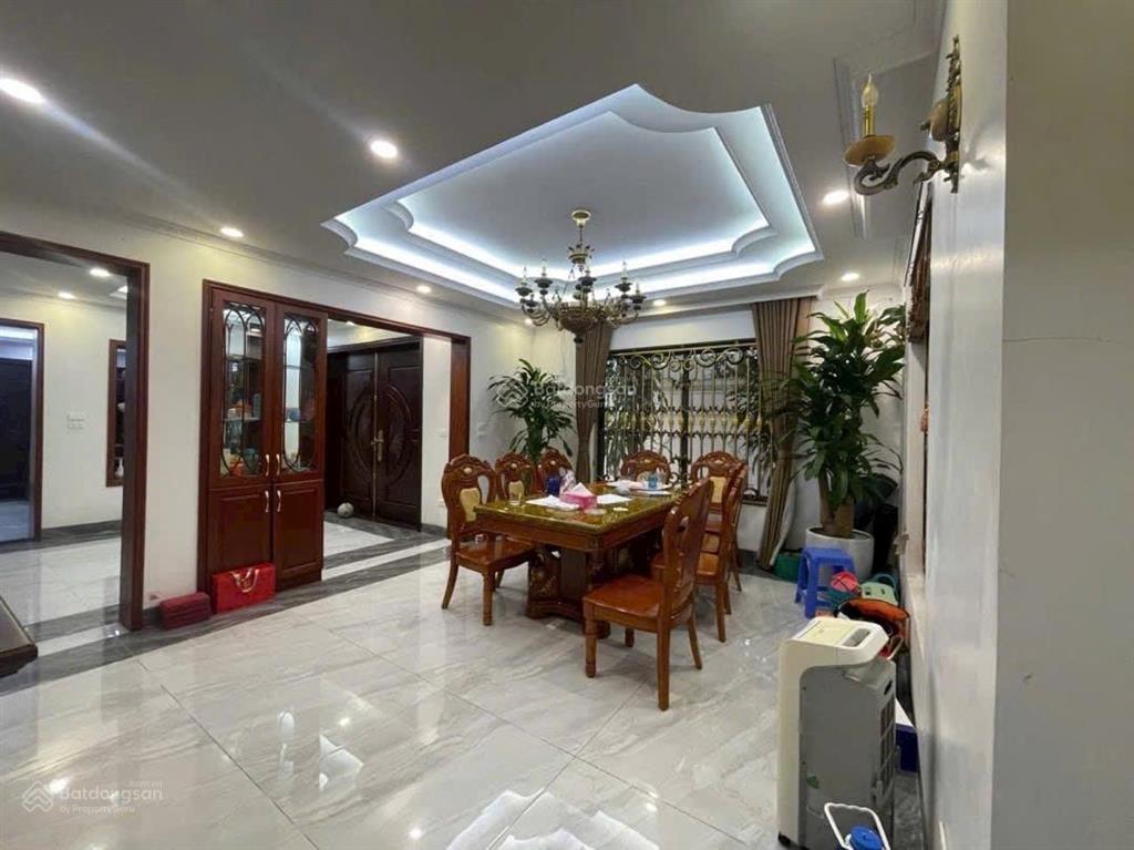 Bán nhà văn phú, hà đông thiết kế đẳng cấp, 3 ô tô tránh, giá đầu tư