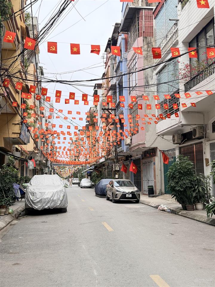 Bán nhà mặt phố lý thường kiệt, hà đông 40m2 4 tầng, 3 ô tô tránh, kinh doanh đỉnh