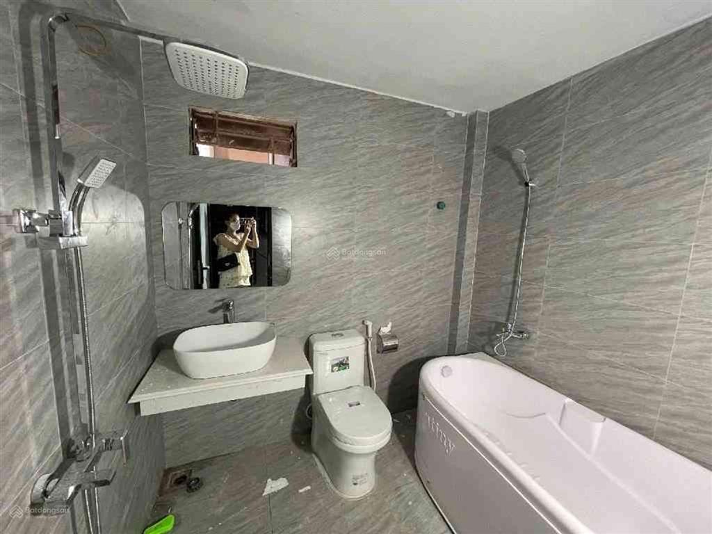 Bán nhà mặt phố lý thường kiệt, hà đông 40m2 4 tầng, 3 ô tô tránh, kinh doanh đỉnh