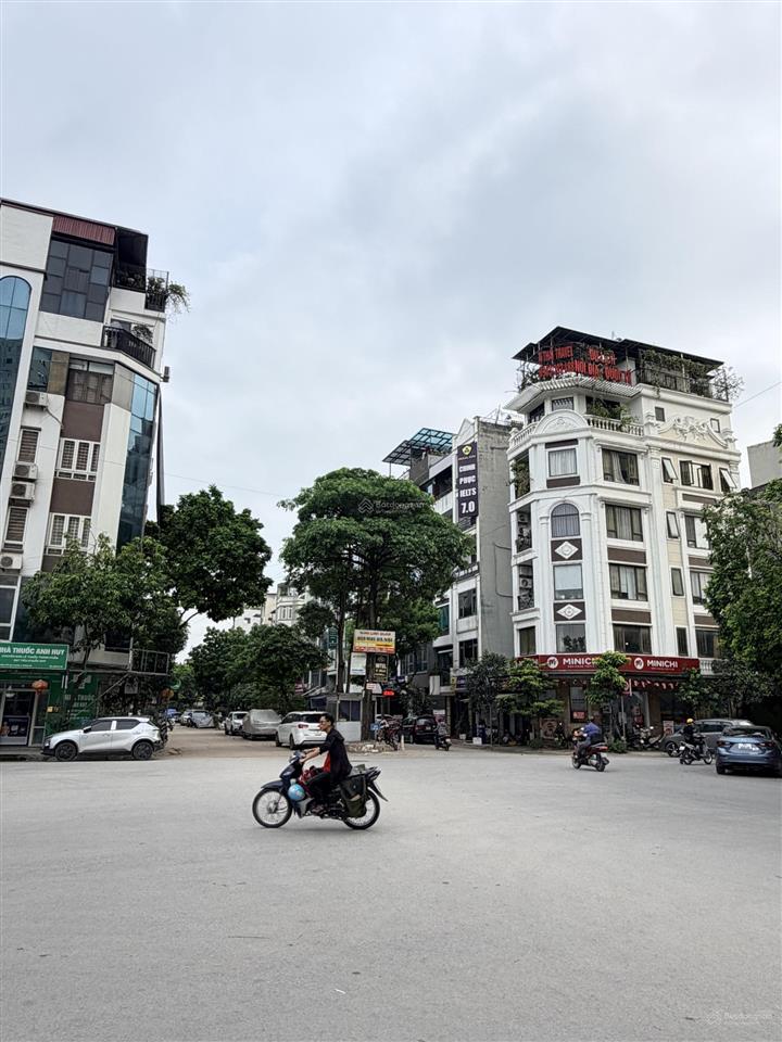 Bán nhà đường đôi dv cây quýt, hà đông, đường rộng 20m, kinh doanh sầm uất ngày đêm