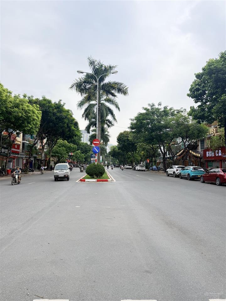 Bán nhà phố bạch thái bưởi, hà đông 84m² 5 tầng, ô tô tránh đỗ, gần hồ văn quán, giá 21 tỷ