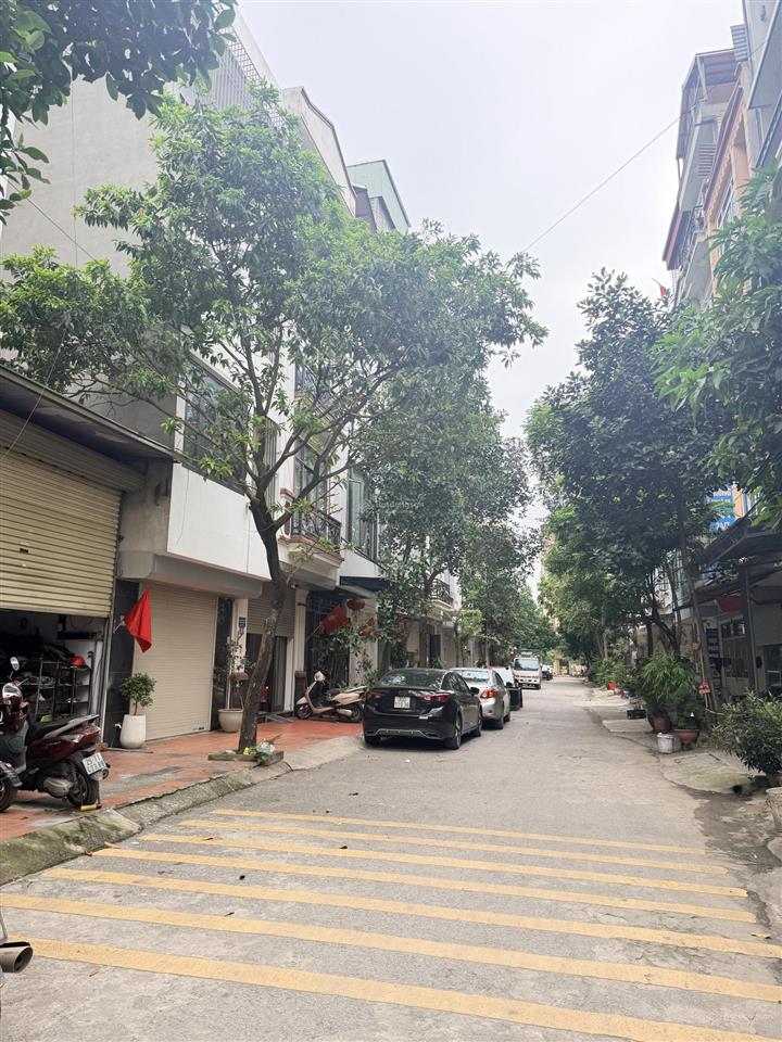 Bán nhà phân lô văn la, hà đông 50m² 6 tầng, mặt tiền 5,6m, 3 ô tô tránh, kinh doanh sầm uất