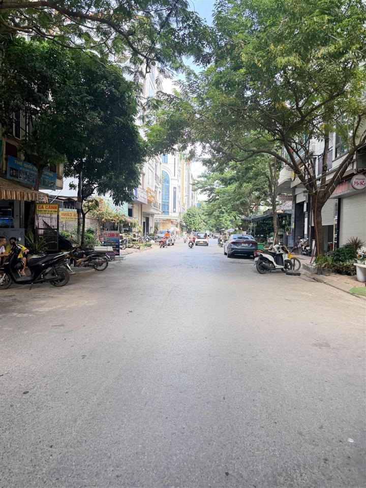 Bán đất đấu giá mặt phố vạn phúc, hà đông 82,5m², mặt tiền 5m, đường 20m, bao thuế phí