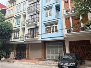Bán nhà ngô thì nhậm, hà đông 40m² 5 tầng, 3 ô tô tránh đỗ, giá 15 tỷ