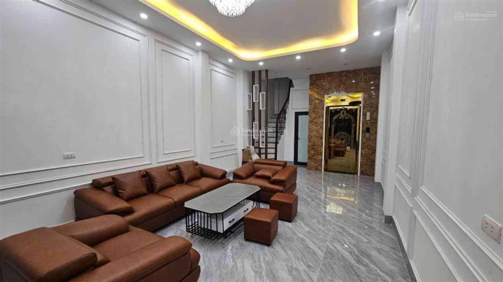Bán nhà ngô thì nhậm, hà đông 6 tầng thang máy, 3 ô tô tránh đỗ, kinh doanh tốt