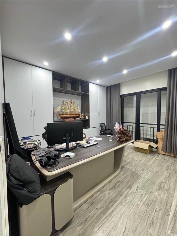 Bán nhà mặt phố bạch thái bưởi, kđt văn quán, 6 tầng thang máy, kinh doanh sầm uất