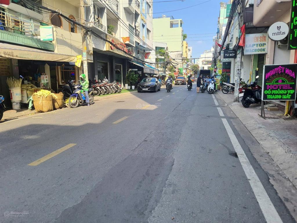 Hiếm, 5x14m, 4 lầu, hđt 55tr, nhà mt hồ bá kiện, gần công viên lê thị riêng, bán 24.5 tỷ