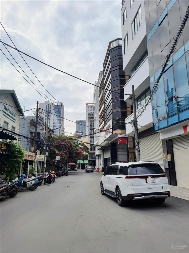 Ngang hiếm, 10x12m, 3 lầu, nhà hxh 10m võ oanh, gần đh giao thông vận tải, bán 28.9 tỷ