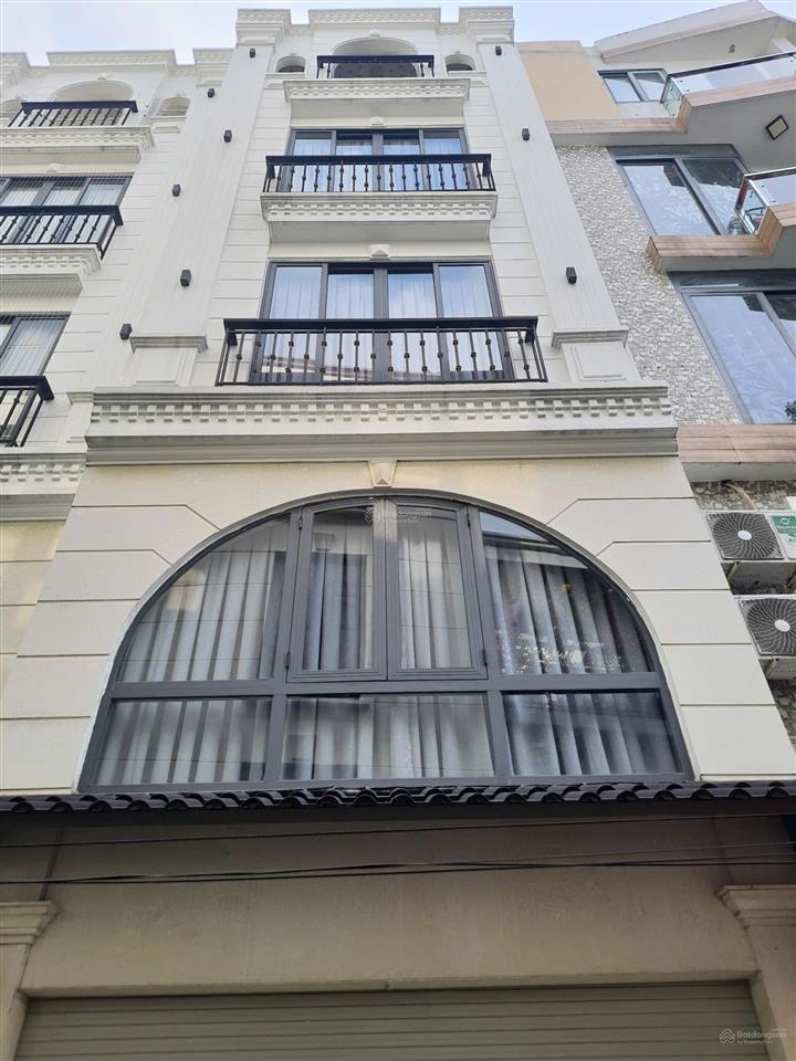 4.5x12m, 5 lầu, hđ thuê 30tr, nhà đẹp hxh trần bình trọng, gần đh văn lang, bán 10.8 tỷ