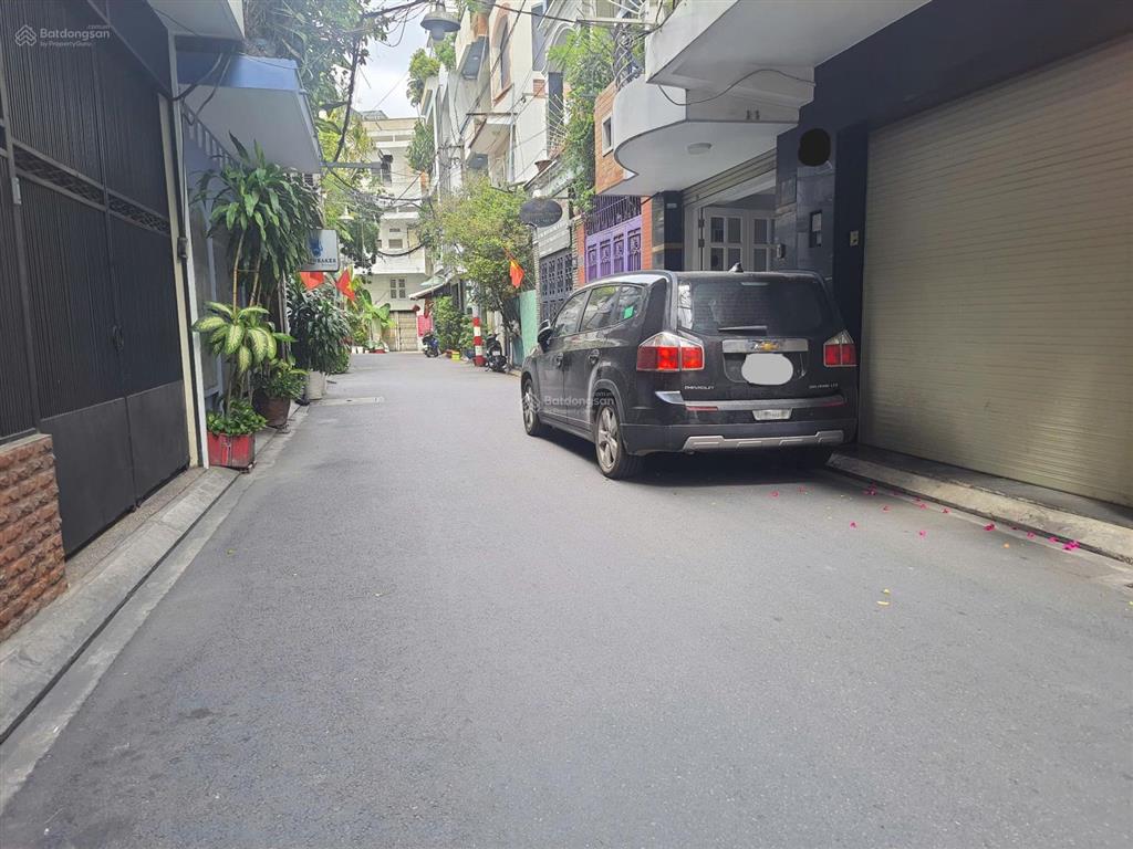 Sát mặt tiền, ngang lớn, 7x10m, 4 lầu, nhà hxh 6m khu phan đăng lưu  đoàn thị điểm, bán 16.7 tỷ