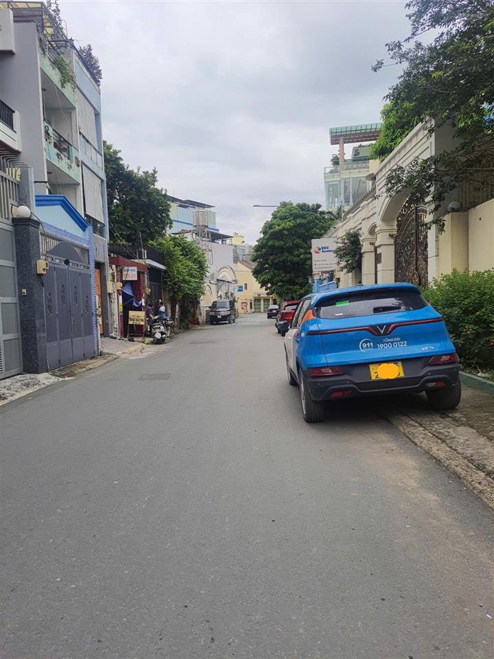 5x19m, 4 lầu, nhà đẹp mặt tiền khu nguyễn trọng tuyển, gần đh tài nguyên môi trường, bán 31,5 tỷ