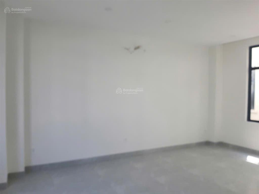 Cho thuê văn phòng vinhomes grand park, diện tích loại căn 84m², giá thuê 6tr/th