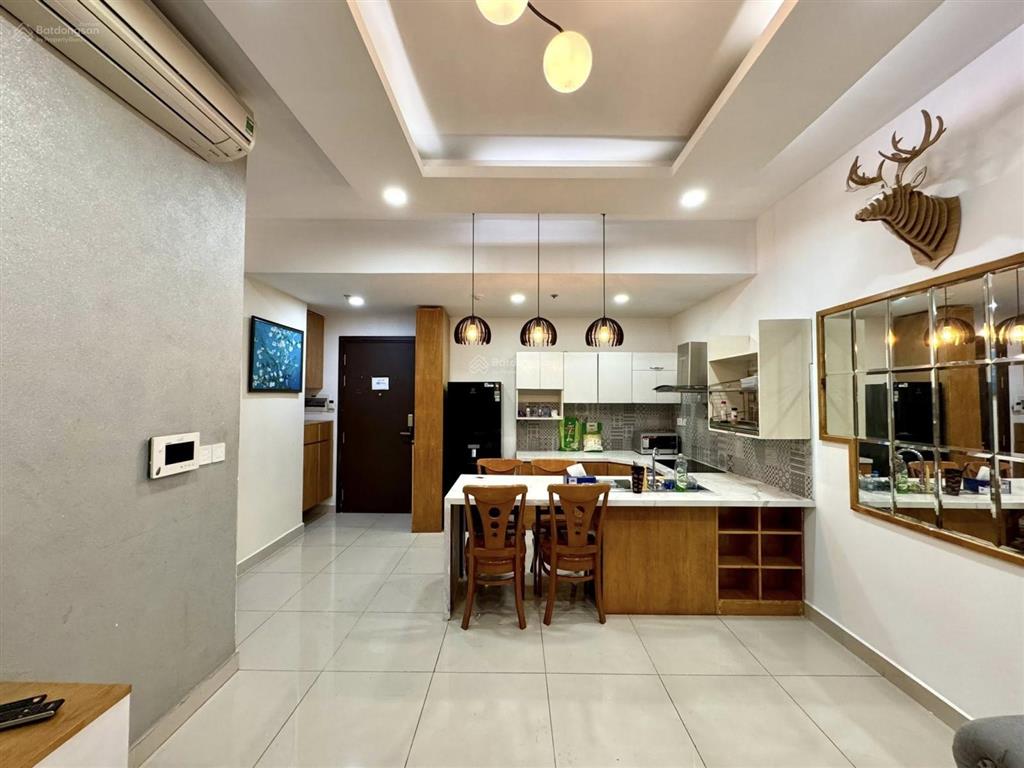 Bán căn hộ chung cư tại the western capital quận 6, 70m2, giá thỏa thuận, 2pn/2wc, fullnt, shr!