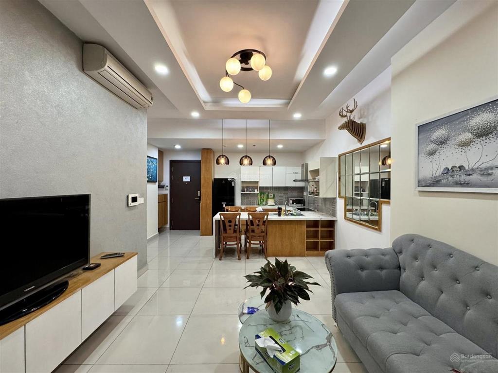 Bán căn hộ chung cư tại the western capital quận 6, 70m2, giá thỏa thuận, 2pn/2wc, fullnt, shr!