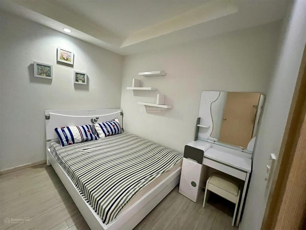 Bán căn hộ chung cư green field quận bình thạnh, 74m2, giá thỏa thuận, 2pn/2wc, fullnt, shrcc!