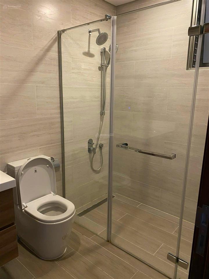 Bán căn hộ chung cư tại res 11 quận 11, 73m2, giá thỏa thuận, 2pn/2nvs, fullnt, shrcc!