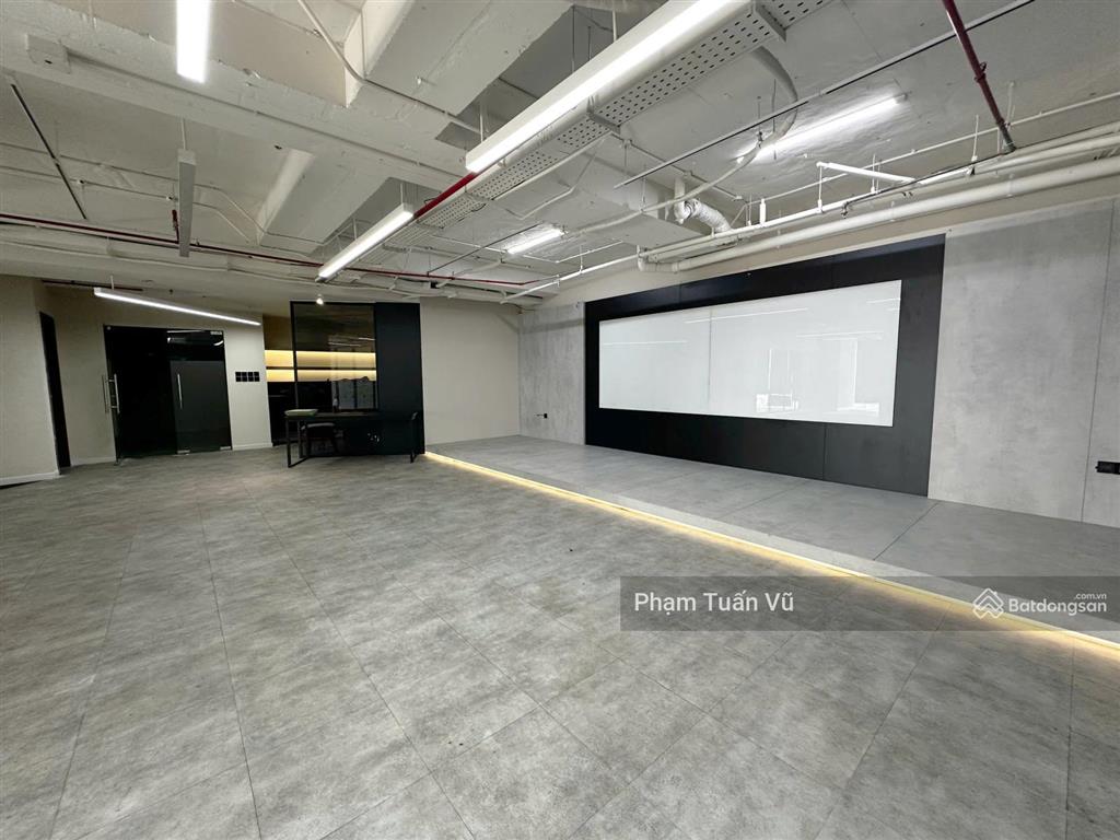 Văn phòng nguyễn kiệm 215m2 ngăn sẵn phòng, miễn phí làm việc ngoài giờ và phí quản lý