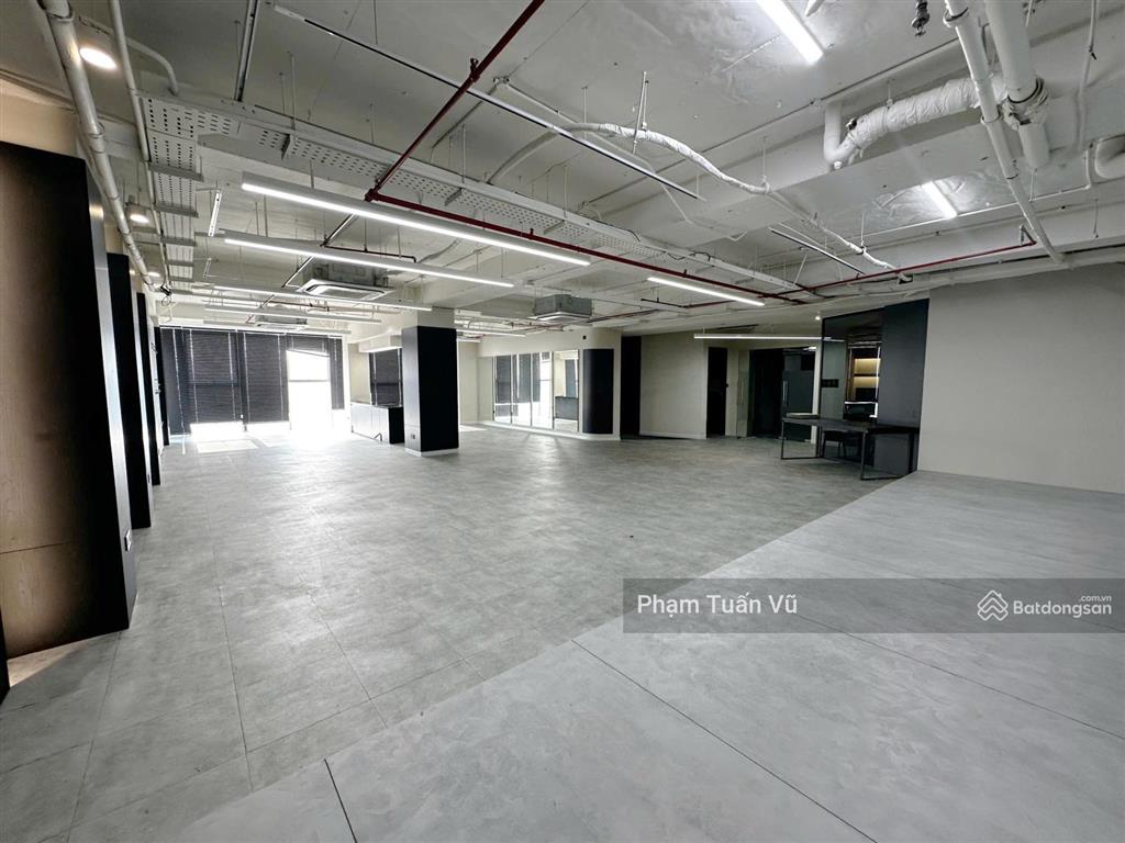 Văn phòng nguyễn kiệm 215m2 ngăn sẵn phòng, miễn phí làm việc ngoài giờ và phí quản lý