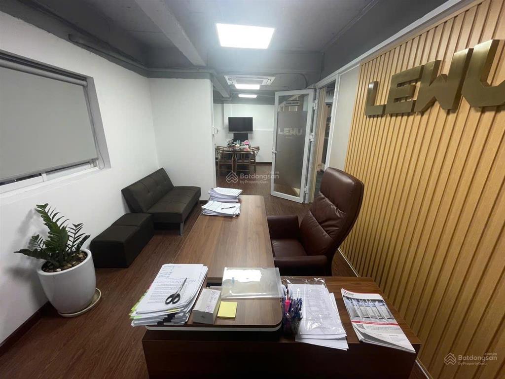 Cho thuê vp mạc đĩnh chi q1, 180m2, full fitout nội thất cho 50 người, vào làm được ngay